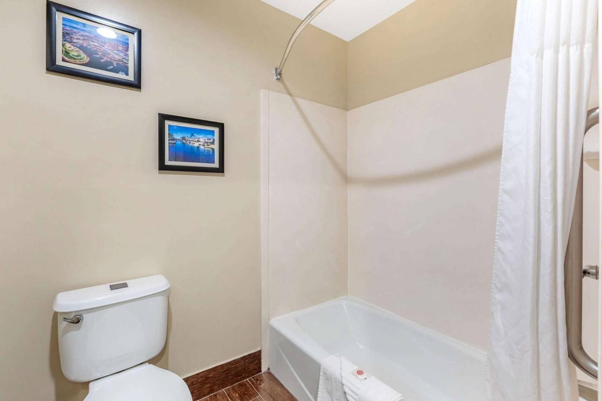 Comfort Inn Monterey Park - Los Angeles Екстериор снимка